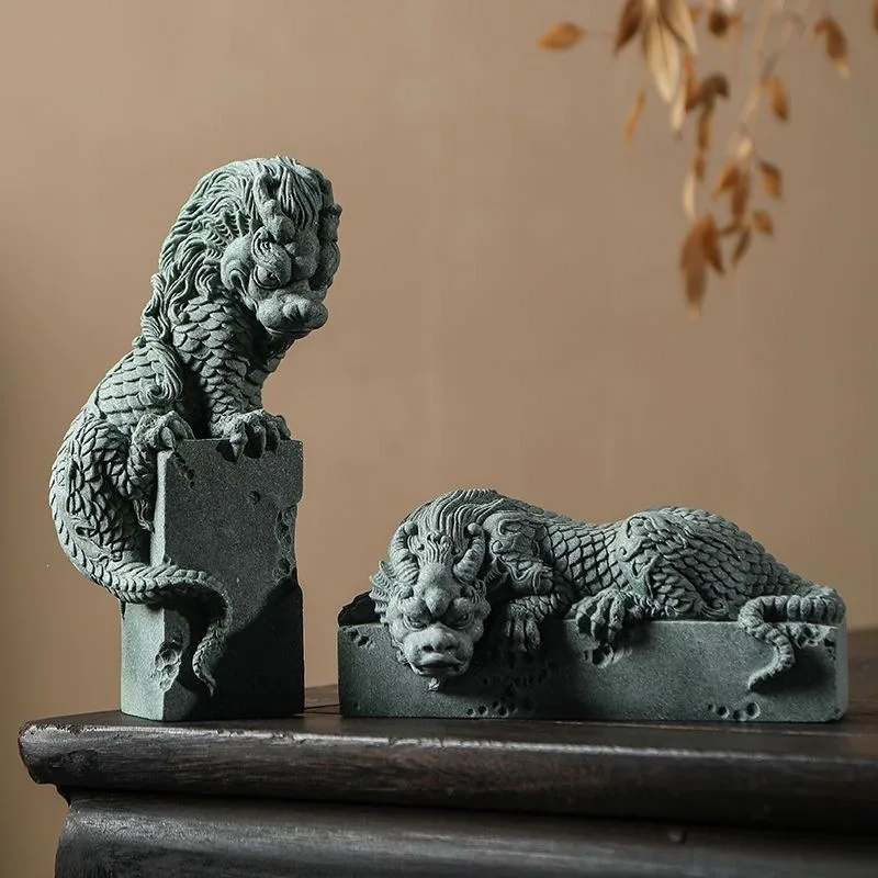 HYS blue sand stone carving lucky town house Panlong Wolong pair of fish tank living room landscaping creative home tea pet