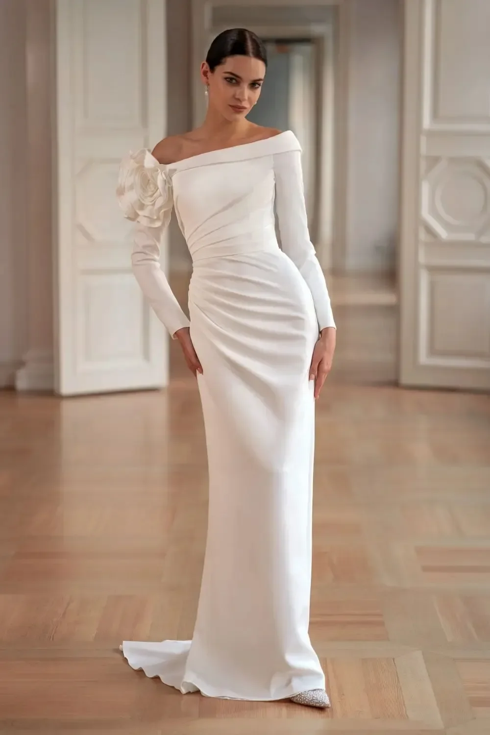 ชุดแต่งงานทรงเมอร์เมดสุดหรู แบบเปิดไหล่ ผ้าซาติน ประดับดอกไม้ 3 มิติ ชายกระโปรงยาวลากพื้น สำหรับเจ้าสาวและงานเลี้ยงฉลองสมรส