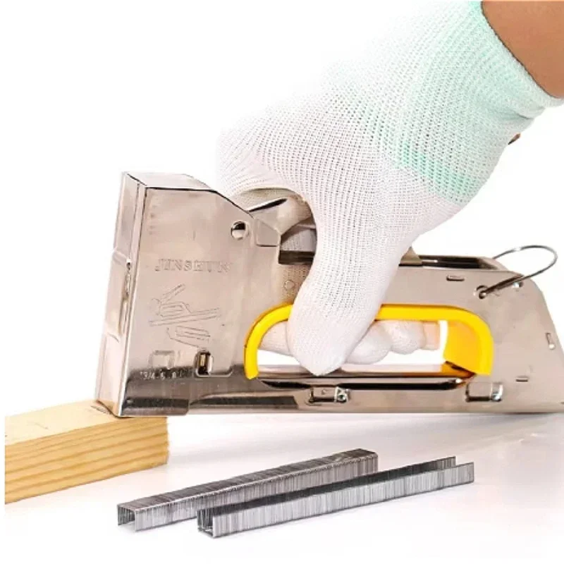Portable Manual Stapler Gun Ergonomic Handle Heavy Duty Metal Body For Fabric Wood Canvas Furniture Stapling Hand Tool Kit