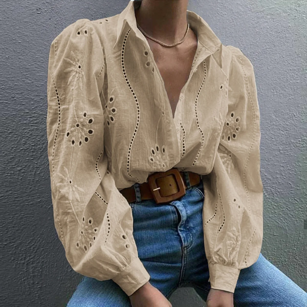 2025 European and American Casual Loose Fashionable Cut Out Puff Sleeve Cardigan Top for Women