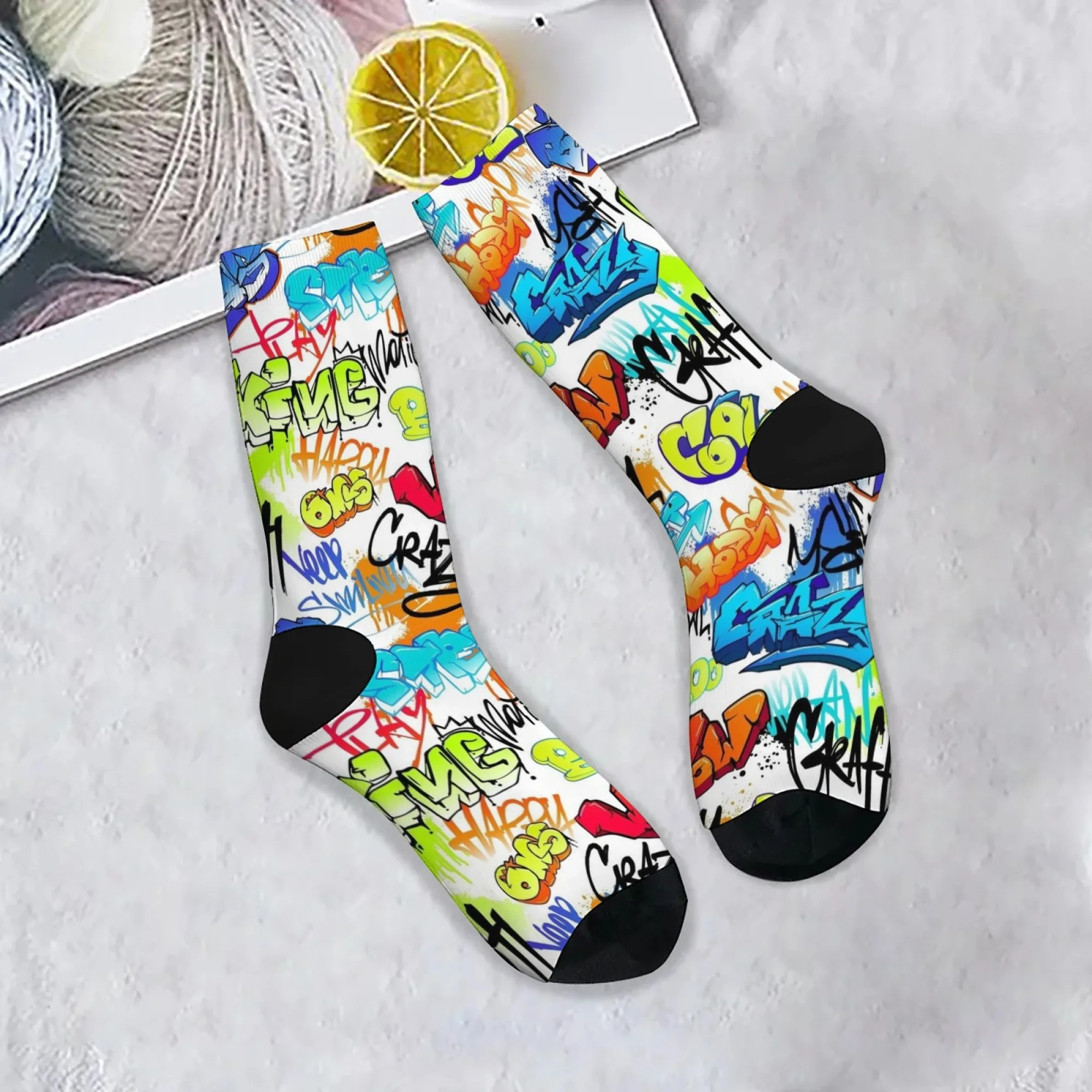 مجنون الشارع الكتابة على الجدران جوارب بأشكال مضحكة الجدة متعة الرجال الجوارب الجلد ودية تنفس موضة عادية الرياضة الهيب هوب طاقم الجوارب هدية