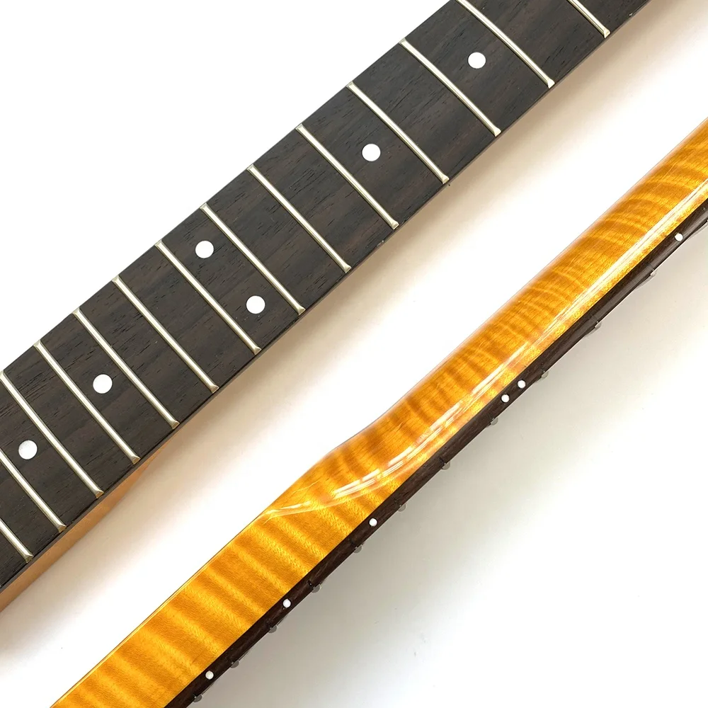 Hooqu بالجملة 25.5 بوصة مقياس ST الغيتار الرقبة 21 الحنق خمر النمر لهب القيقب الغيتار الرقبة مع لوحة أصابع خشب الورد