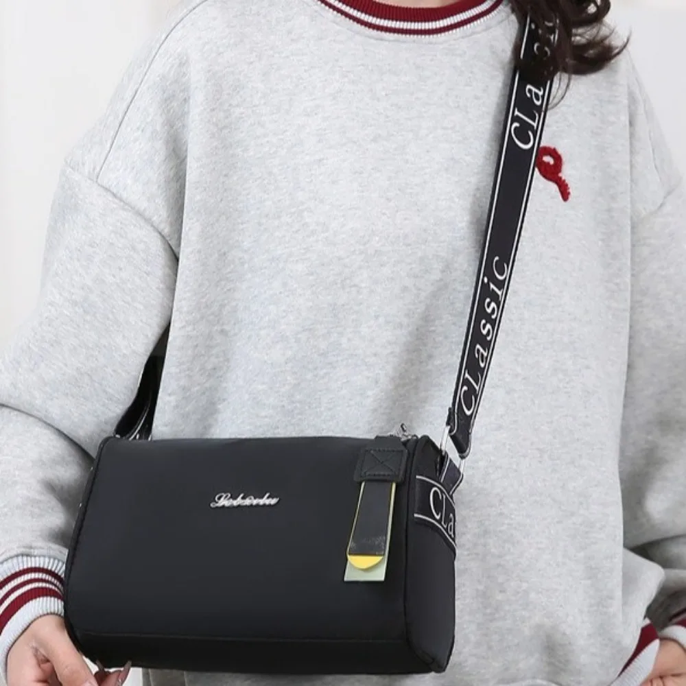 

Нейлоновая сумка на плечо в корейском стиле, однотонная, большая вместительная, на молнии, сумка для пельменей, цилиндрическая сумка, сумка-подушка, спортивная сумка через плечо