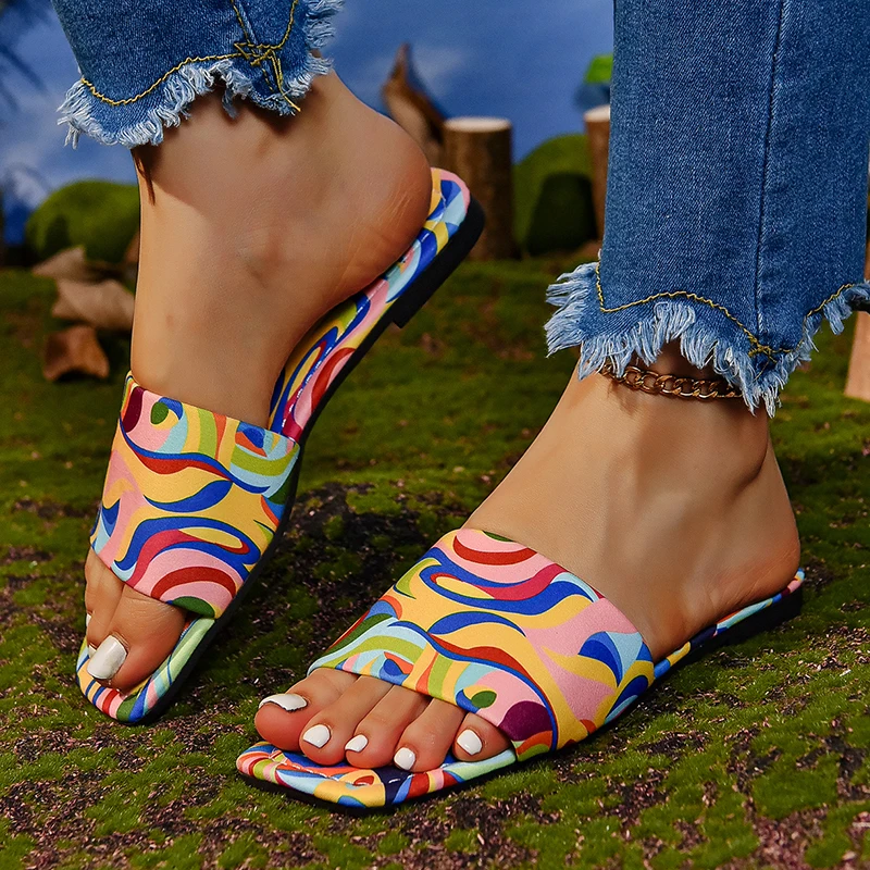 Summer Slippers For Women Outdoor Flip Flops Flats 2024 New Colorful Korean Slippers Women Sandals Slip On Shoes Big Size 35-43