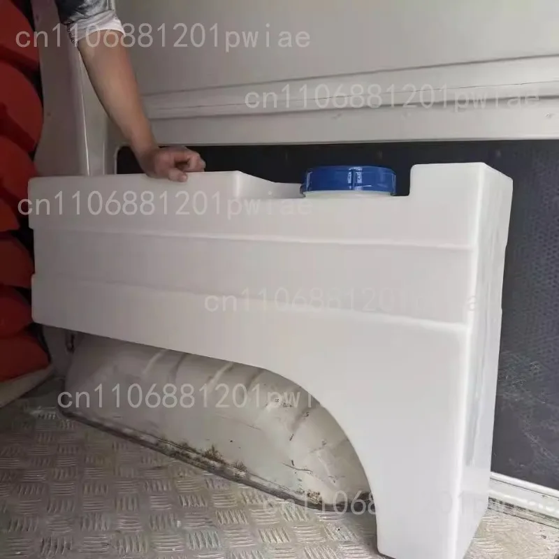 Vehicle Wheel Hub Water Tank PE Water Storage Barrel Semi-Enclosed Pickup Truck/RV Conversion Water Tank