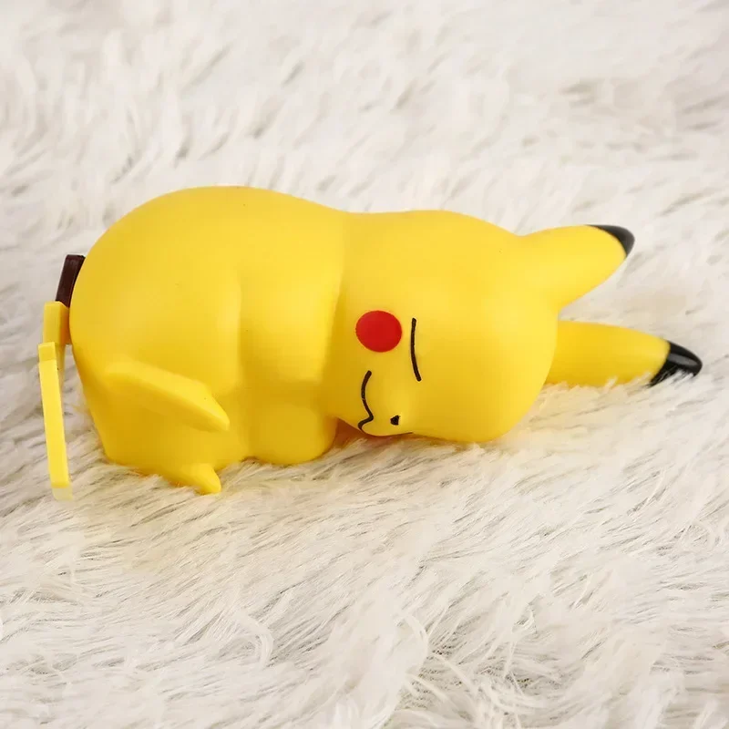 Pokemon Pikachu gece lambası parlayan Anime figürleri oyuncak Pokemon Pikachu sevimli başucu Led lamba Kawaii çocuk doğum günü hediyesi kız