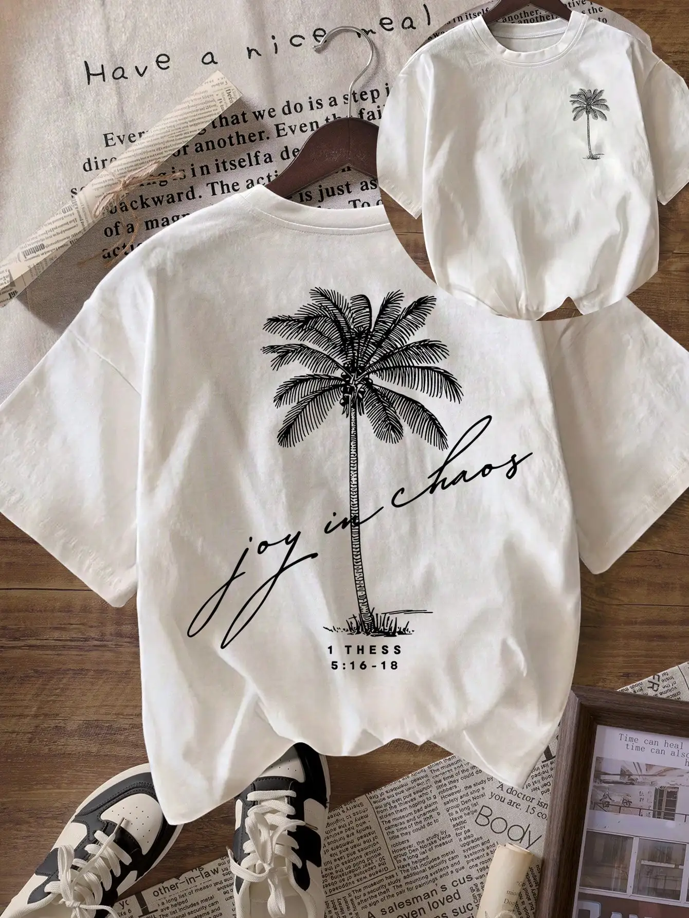 

Women's Casual Palm Tree Print T-Shirt with 'Joy in Chaos' Quote, Round Neck Short Sleeve Summer Beach Top