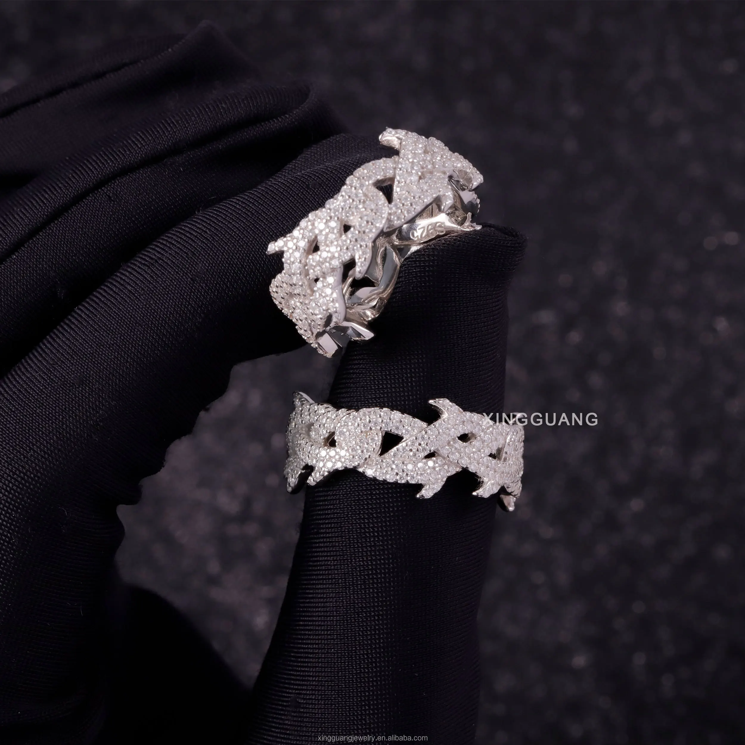 

RTS Spiked Design Mossanite Ring Fine Jewelry 925 Sterling Silver Hip Hop Ring for Men Women VVS Moissanite Diamond Cuban Ring