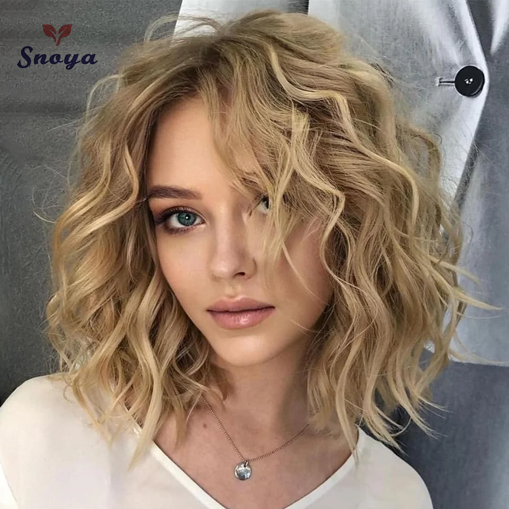 Snoya Layered Short Synthetic Ombre Blonde Wavy Bob Wigs for Women Mid-length Blonde Curly Wig Natural Looking Daily Party Use