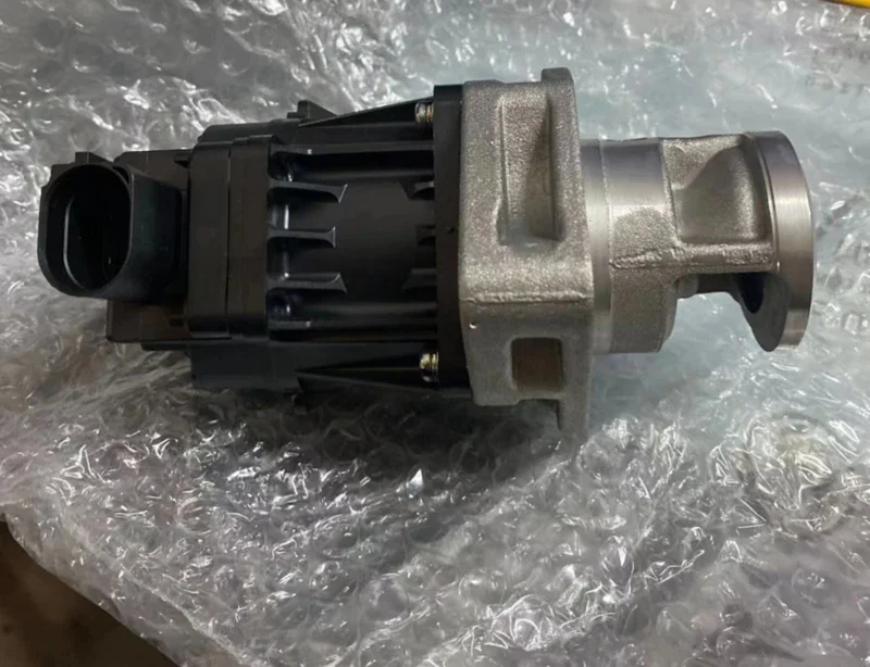 صمام EGR الأصلي الجديد لسيارة جيب جراند شيركينو WK 2012 68150053AA 68211310AA