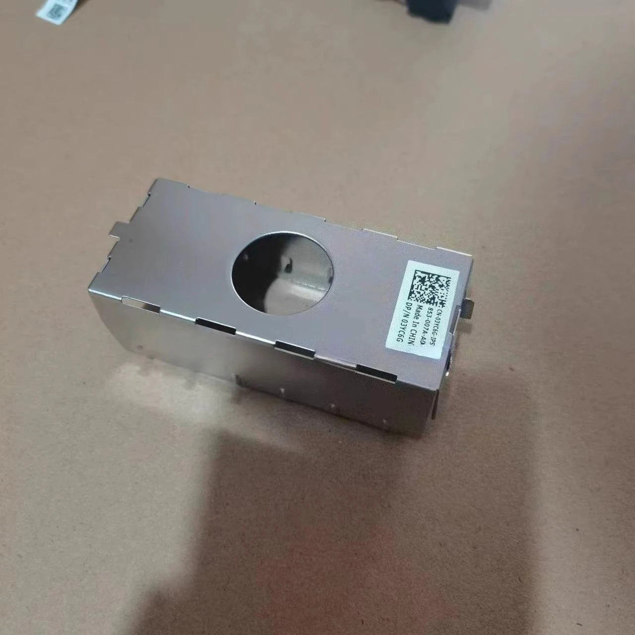 

New For Dell R920 930 Rack Server, Power Plug Power Stopper 03YC6G