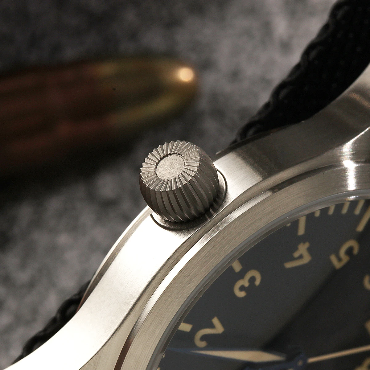 【Escapement Time】VH31 Quartz Movement Pilot Watch with Type-B Black Dial and 38mm Case Waterproof 100M Sapphire