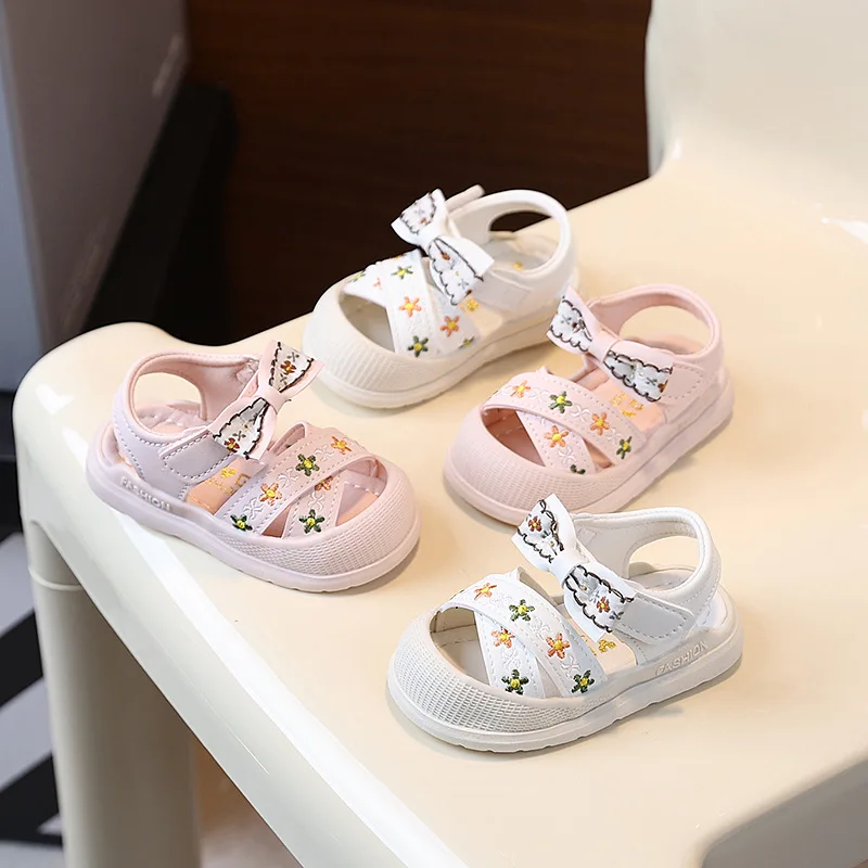 Baby Girls Leather Sandals Princess Sweet Kids Beach Sandals Summer New Children Toddlers Bow Sandals Embroidery  Fashion