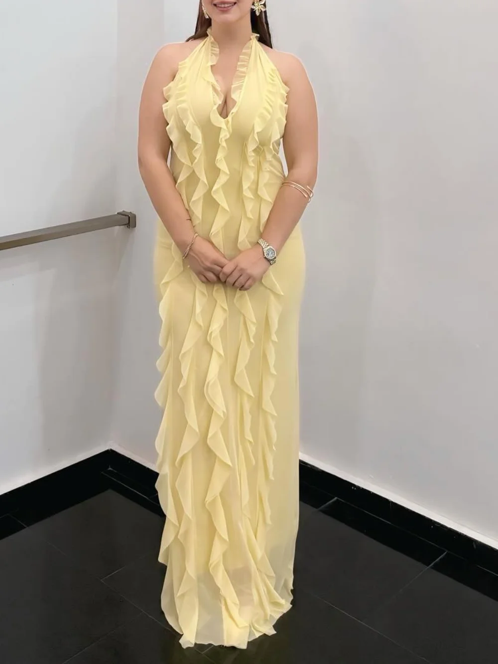 

Elegant yellow backless prom dress ruffled tiered backless party dress summer resort chiffon long evening dress 2025
