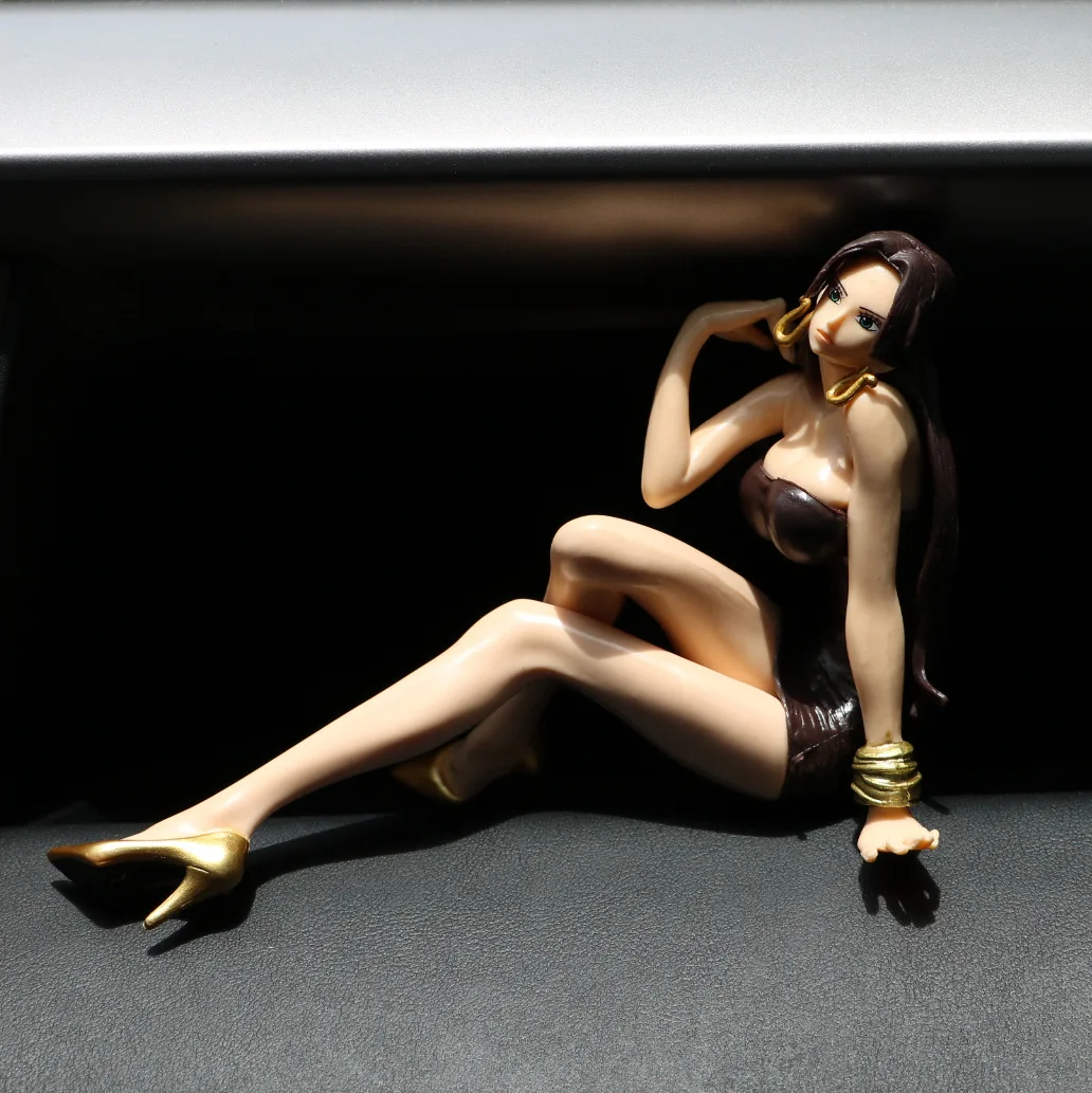 One Piece Anime Girl Figures Boa Hancock z symulowaną kamienną podstawą Figurka Model Lalka Ozdoby kolekcjonerskie Prezent dla fanów Zabawki dla dzieci