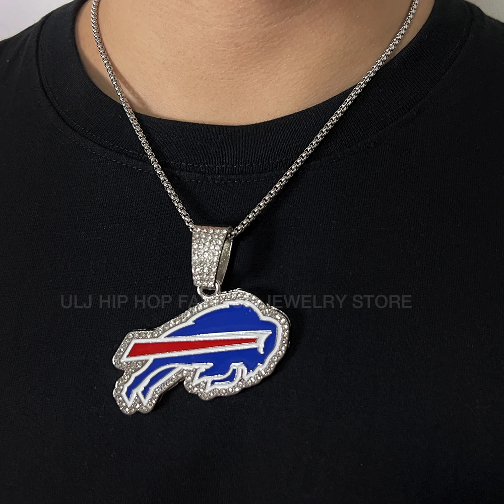 Hip Hop Shiny Bull Pendant Football Chain Necklace With Cuban Miami Iced out Bling Fashion Jewelry