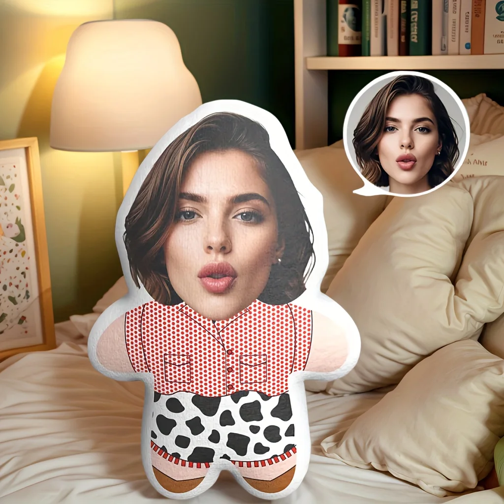 Custom plush throw pillow featuring 3D printing technology, crafted from soft polyester fiber—the perfect gift choice.