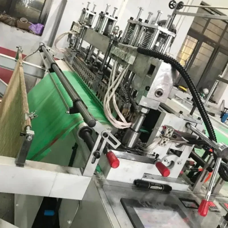 YG Full Automatic Double Lines Coreless Roll Garbage Bag Making Machine Trash Plastic Bag Making Machine