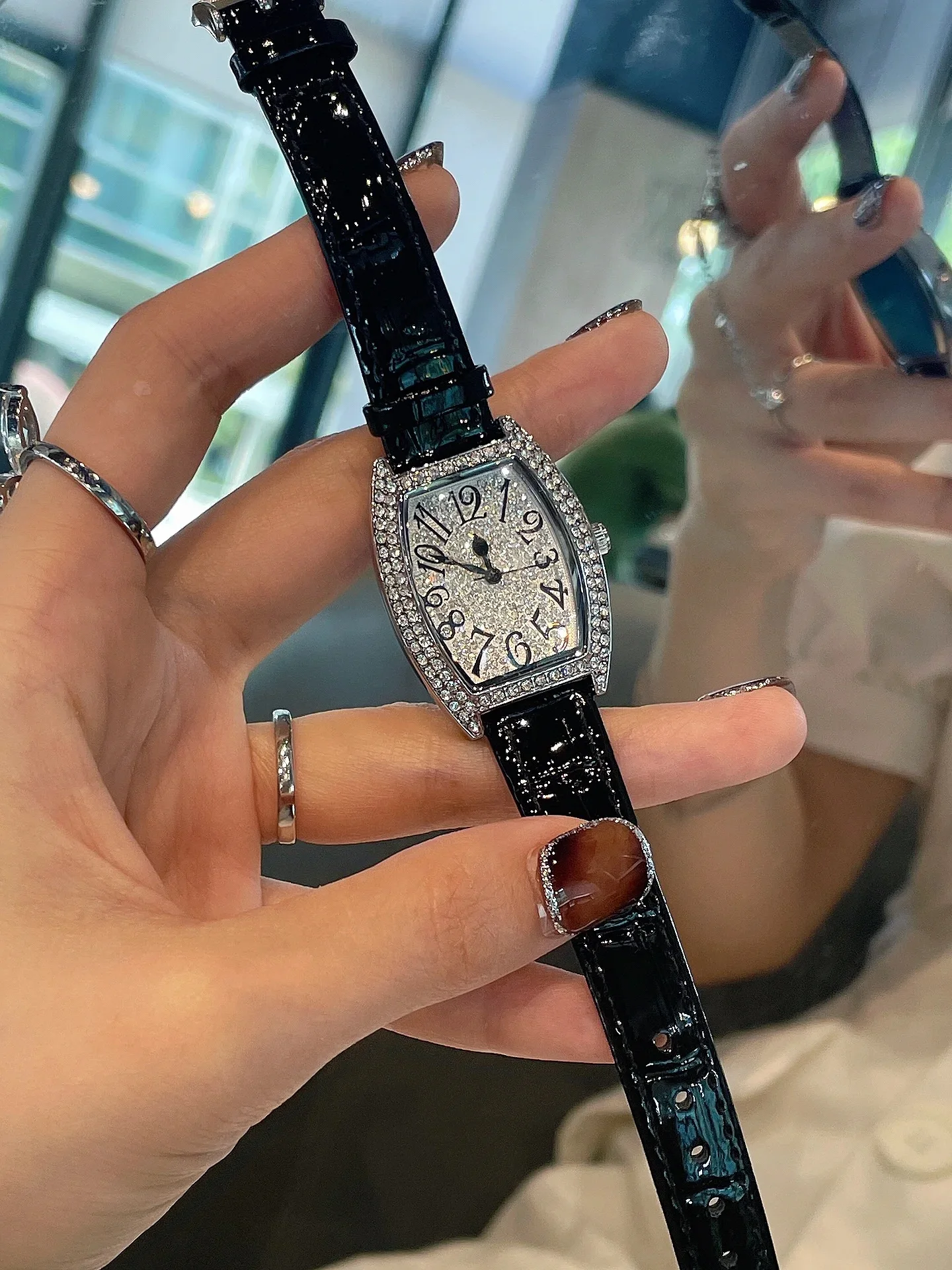 2024 new niche light luxury watch full diamond women's mechanical watch starry quartz watch