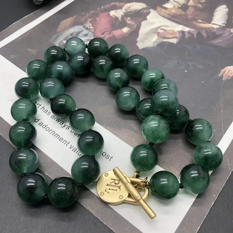 

Summer Simple Versatile Copper Switch Green Agate Beaded Short Necklace Retro Court Style Neck Chain