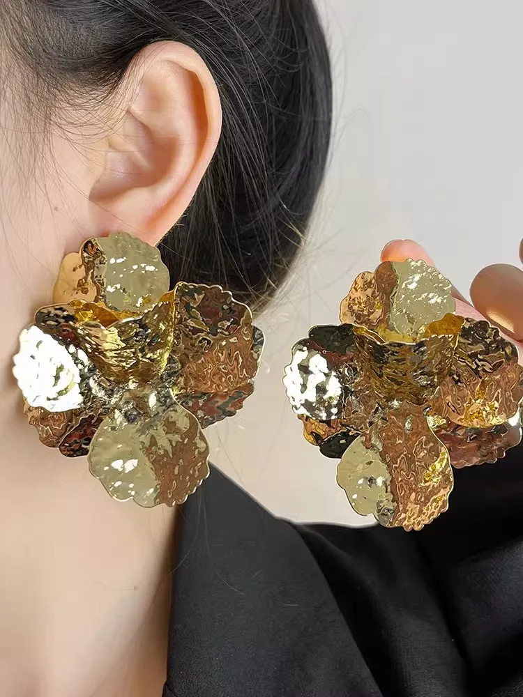 

French vintage exaggerated minimalist metal flower unique earrings