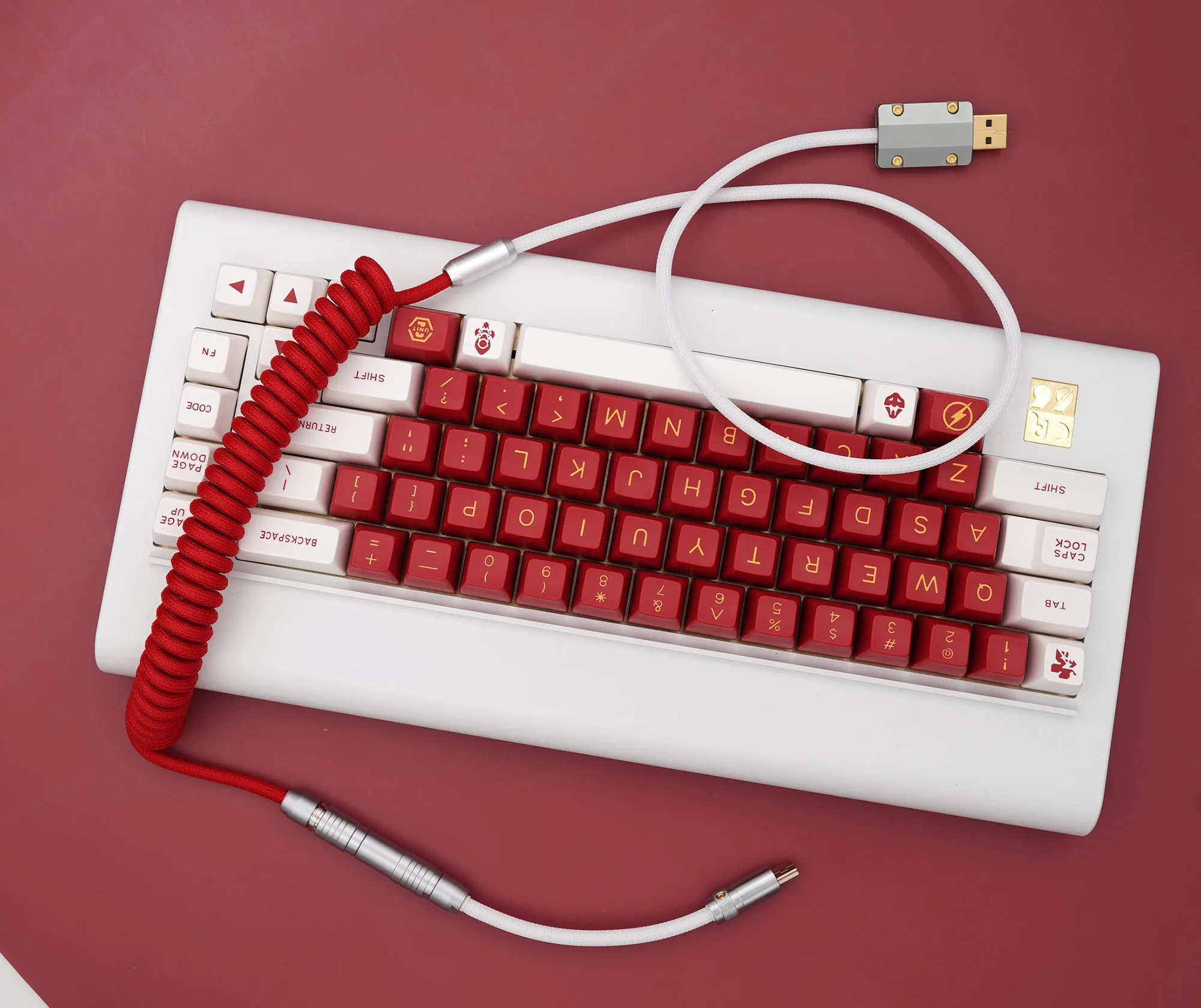 GeekCable Pole Shark handmade custom computer mechanical keyboard navigation plug data cable CA66 theme line red and white