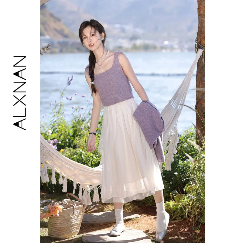 ALXNAN Purple Knit Tank Top Woman 2026 Fall Winter Square Collar Sleeveless Top Elegant Sweater Vest Sold Separately L33362-2