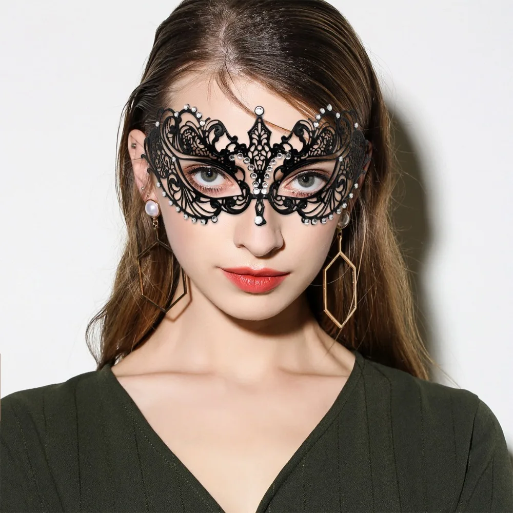 

Fashionable Party Mask for Women Diamond-encrusted Half-face Iron Craft Suitable for Makeup Parties Graduation Season