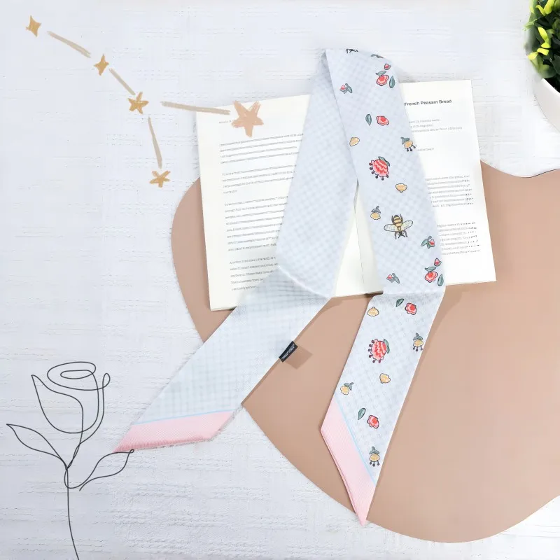 Jedwabna apaszka, gumka do włosów, mała kwadratowa chusta na szyję lub do ozdabienia uchwytu torebki, damski dodatek modowy.