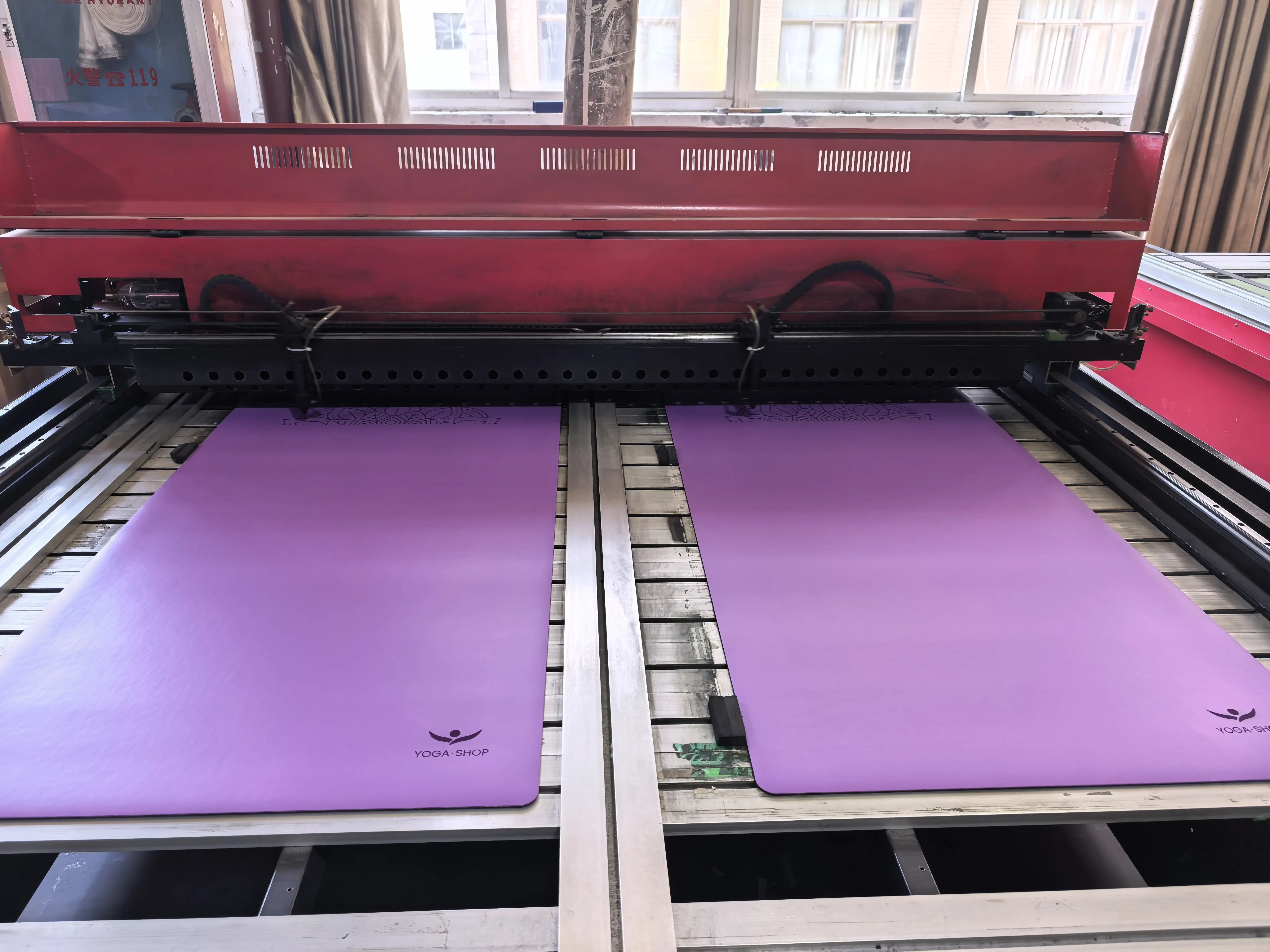 Eco Friendly Customized  Anti-slip High Quality Luxury PU with Natural Rubber Bottom Yoga Mat Stretching Mat