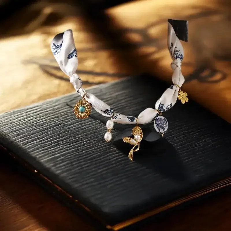 ホリデースタイル マルチチャーム スカーフネックレス ステンレススチール フラワーシェルペンダント デコレーション レディースジュエリー ギフト