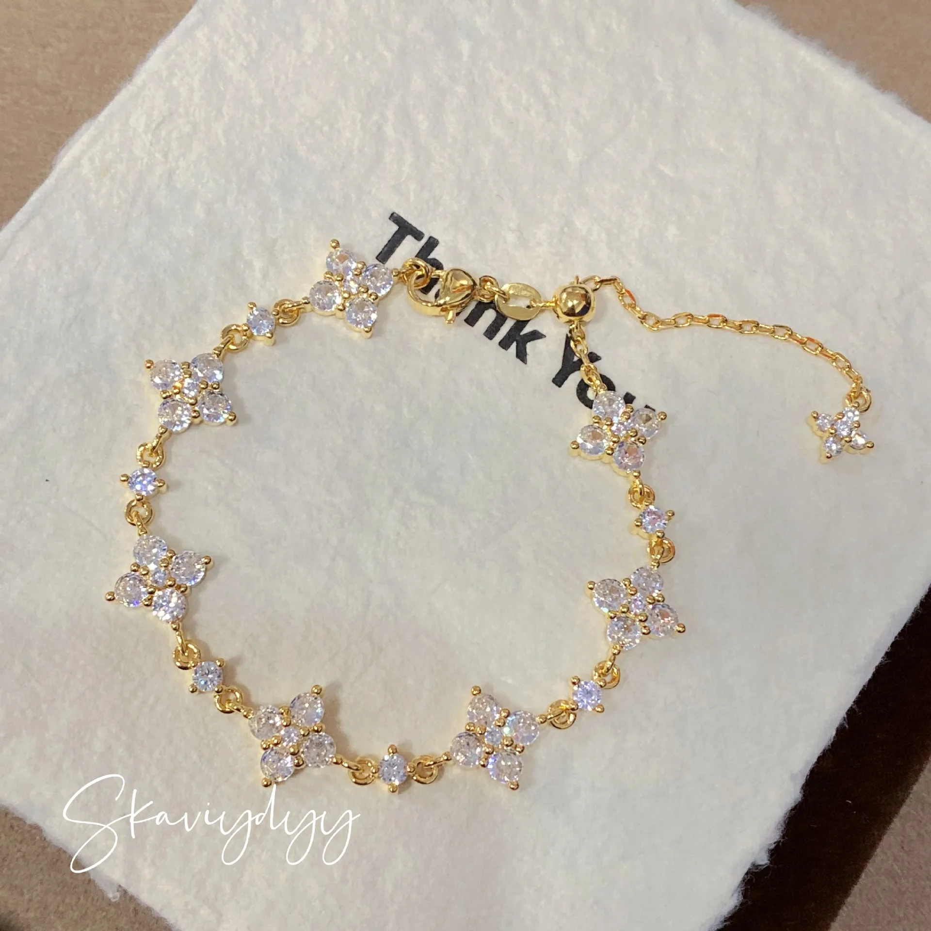 Kleeblatt-Design Zirkon-Armband 925 Silber Vergoldet Verstellbare Kette Luxus Kristall-Blumen-Armbänder für Damen Schmuck Geschenk – Detail 6