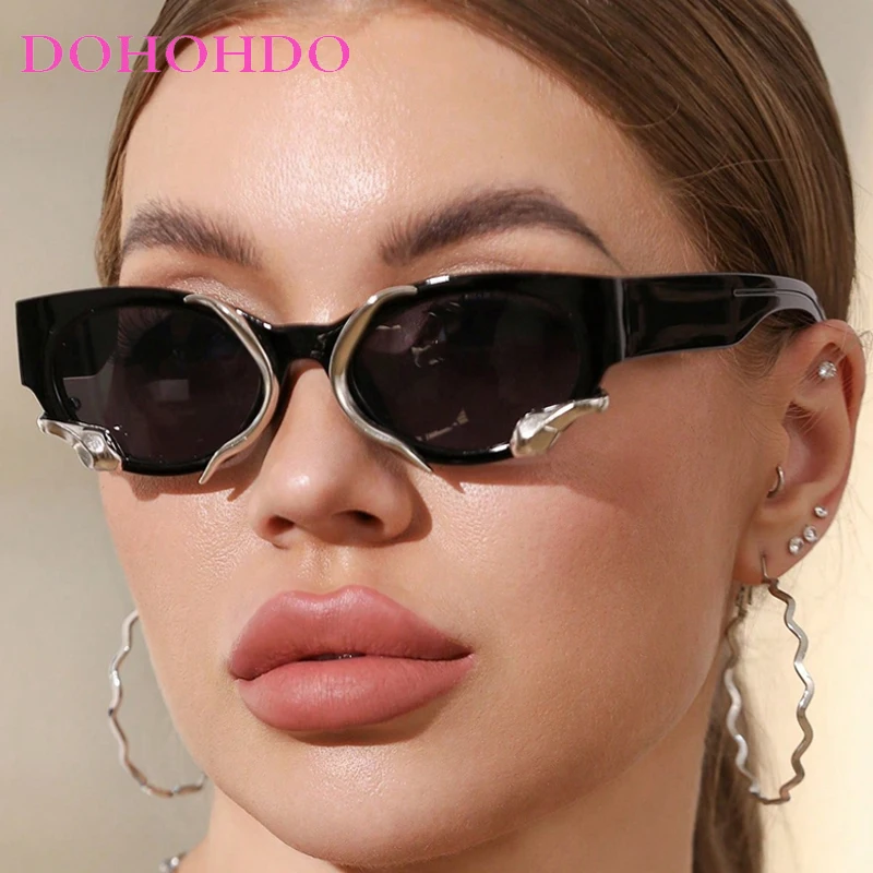 

Fashion Y2K Punk Women Sunglasses Trendy Luxury Brand Designer Sunglasses Men Outdoor Party Eyewear Unisex UV400 Gafas De Sol