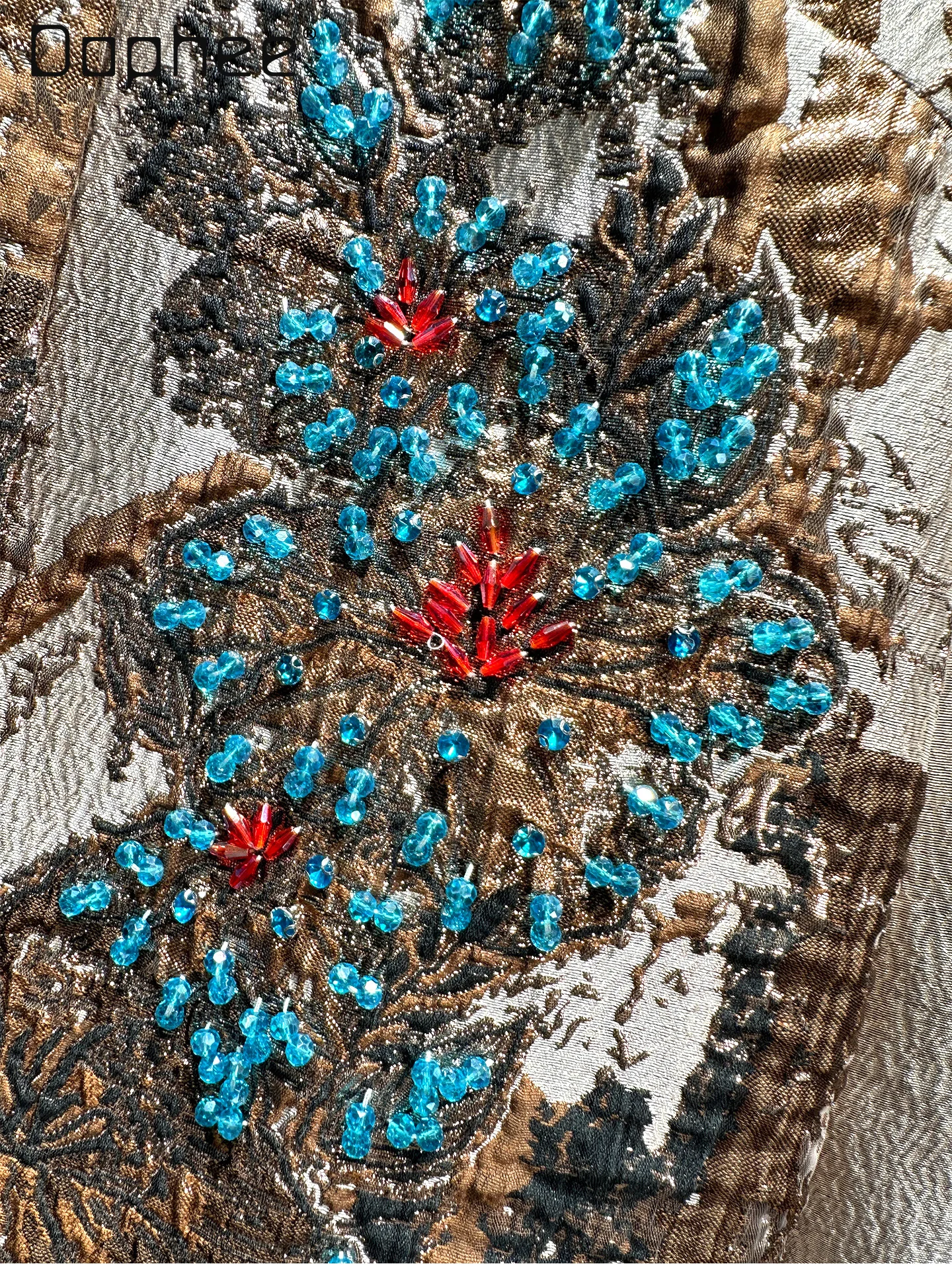 Luxurious Jacquard High-End Heavy Beading Mid-Length Coat Women Trench Coat Vintage Embroidered Single Breasted Jackets Autumn