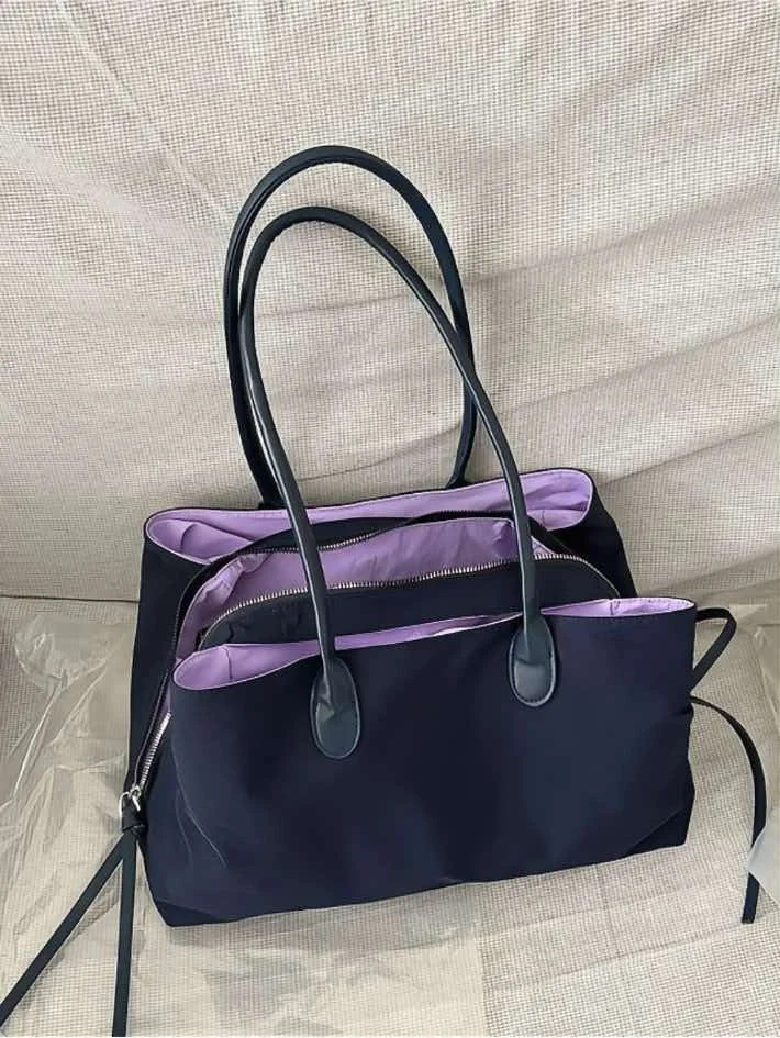 Casual minimalist large capacity nylon cloth bag for women, lightweight commuting shoulder bag, hand-held tote bag