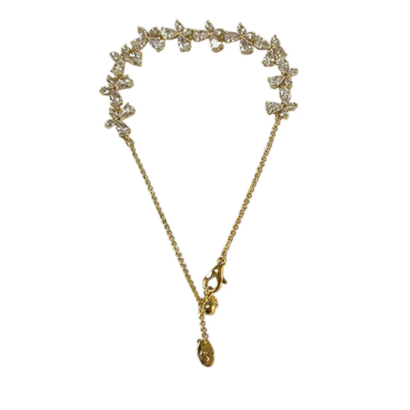 

Light luxury, sweet and gentle atmosphere, full of diamond butterfly bracelets, female super fairy, exquisite and fashionable