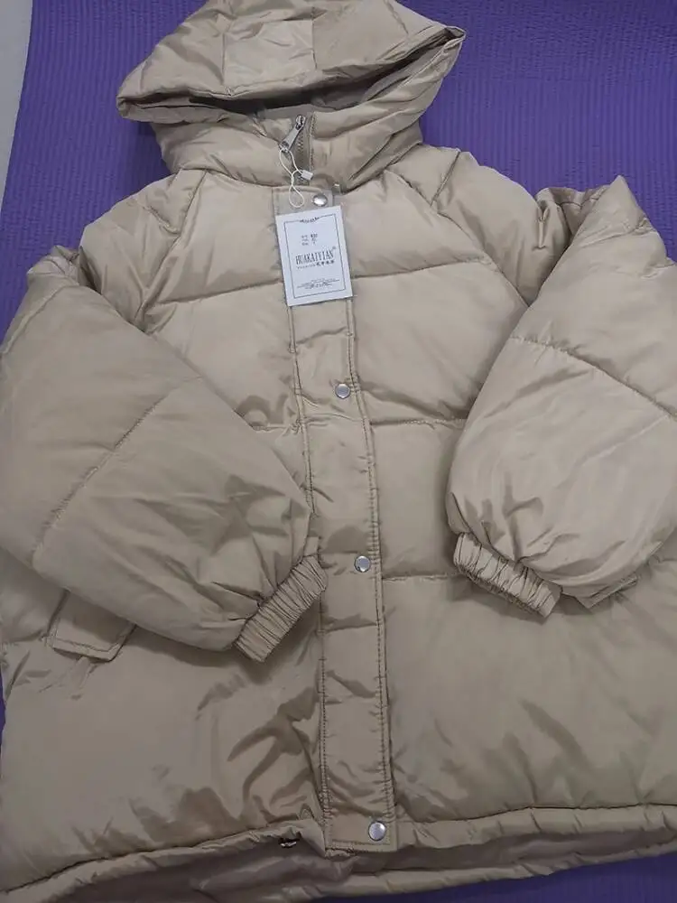 Nuova giacca corta da donna invernale cappotti imbottiti in cotone con cappuccio spesso femminile coreano piumino allentato Parka capispalla oversize da donna