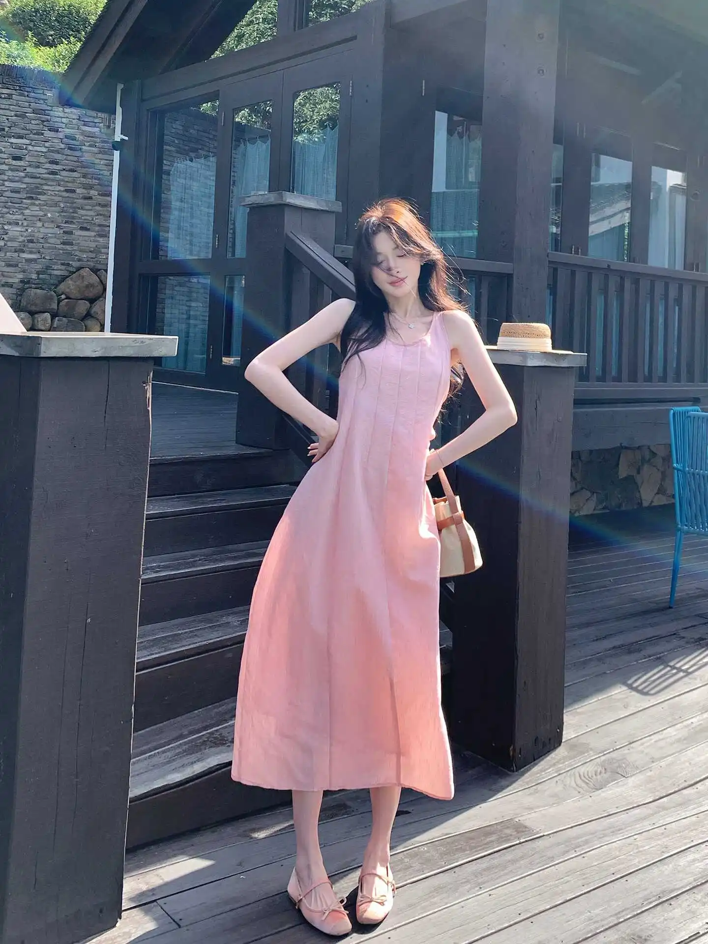 

Pink Halter Vest Dress Women's Holiday Style A-Line Skirt Backless Loose Fit Fabric Other Material Solo Explosive Poem Raft T...