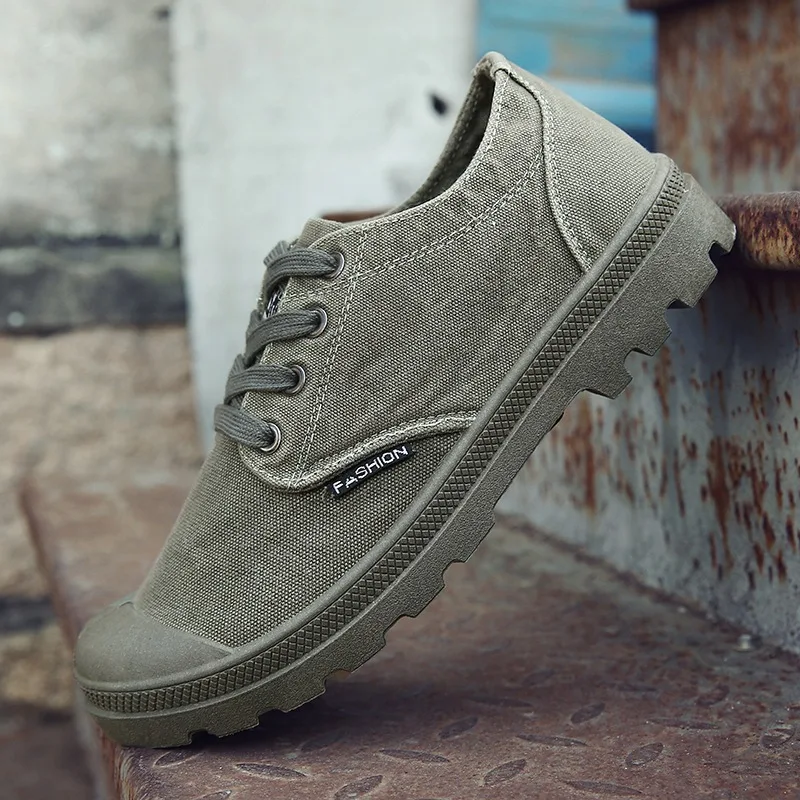 Fashion Brand Mens Canvas Shoes Low Top Cloth Breathable Non-slip Mens Casual Shoes Male Footwear Black Plus Size 45