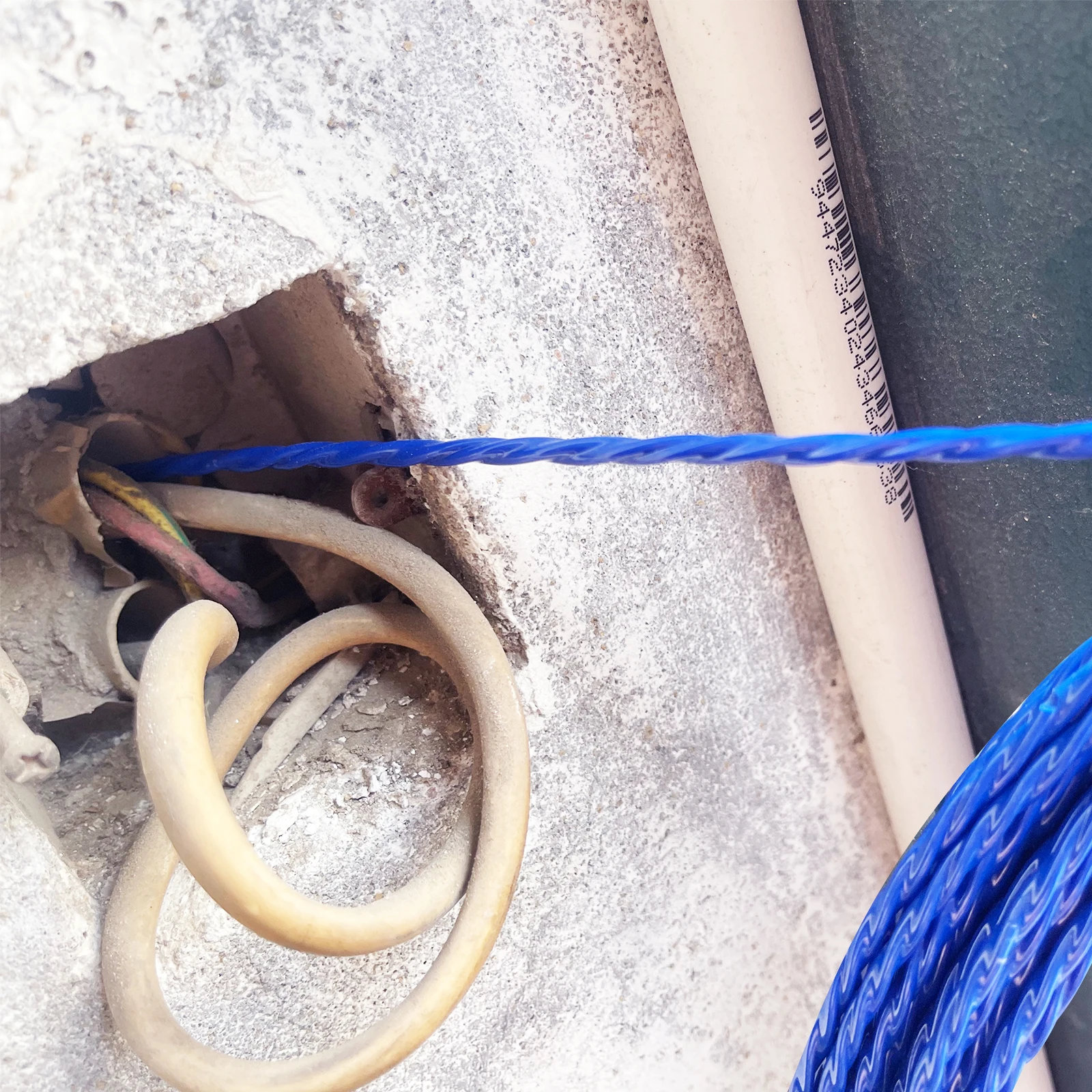 32ft 65ft 98ft Fish Tape Duct Rodder Electrical Cable Wire Puller Rod Through Wall Threader Kit Auxiliary Tool