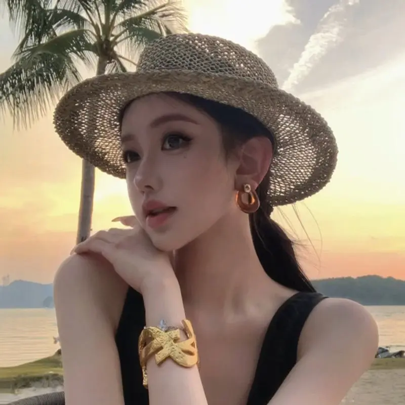 chapeau-de-paille-retro-pour-femme-ajoure-et-respirant-a-bord-plat-ideal-pour-les-sorties-estivales-les-vacances-et-la-photographie
