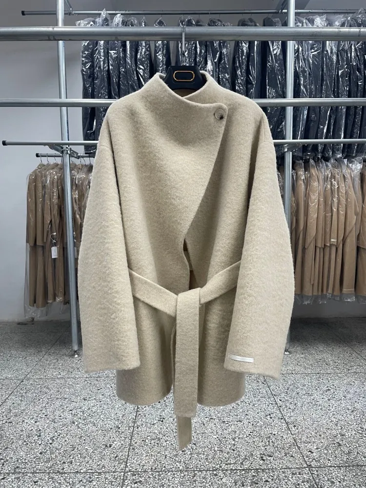 Elegant Office Lady Autumn Winter Woolen Stand Collar Coat Loose Causal Outerwear Solid Color Fashion Women Belt Short Outwear