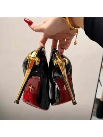 2026 Early Spring New High Heels Women's Fine Heels Pointed Metal Swords Sexy Queen Black Lacquer Leather Single Shoes