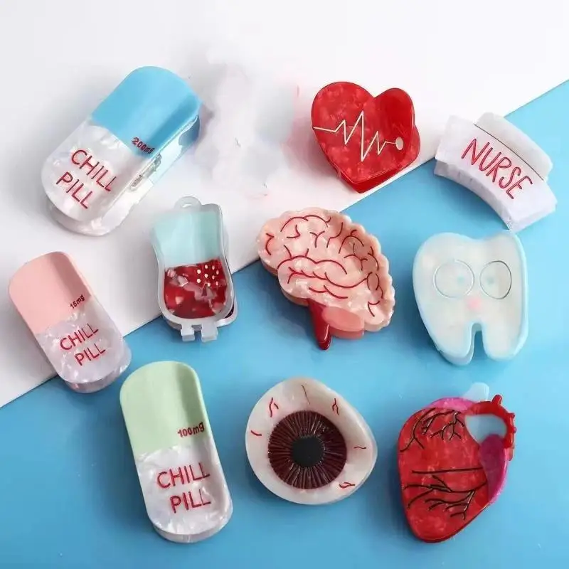NEW Pill Heart Color Block Shark Clip Cartoon Grab Clip Half‑Up Ponytail Hair Claw Fashion Women Daily Hair Styling Accessory