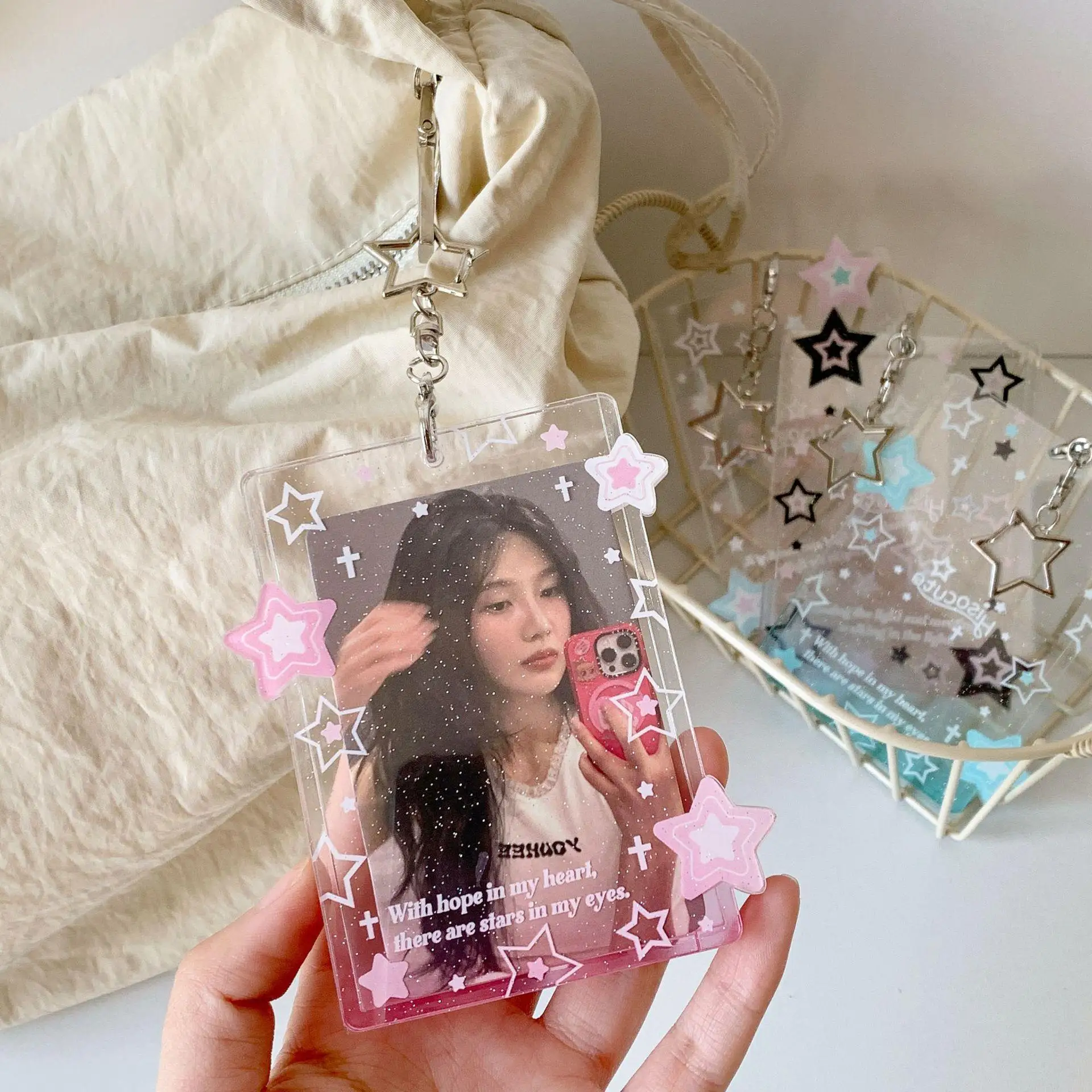 Ins Star Fotokaarthouder Acryl Glitter Card Case Idol Fotolijst Fotoalbum ID-kaart Kaart Filmhoes met hanger Keychian