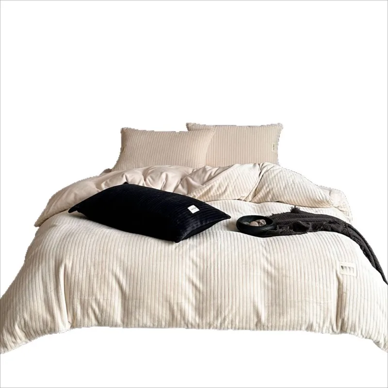 

Simple light luxury high-end snow mink milk fleece four-piece set autumn and winter thickened minimalist solid color home