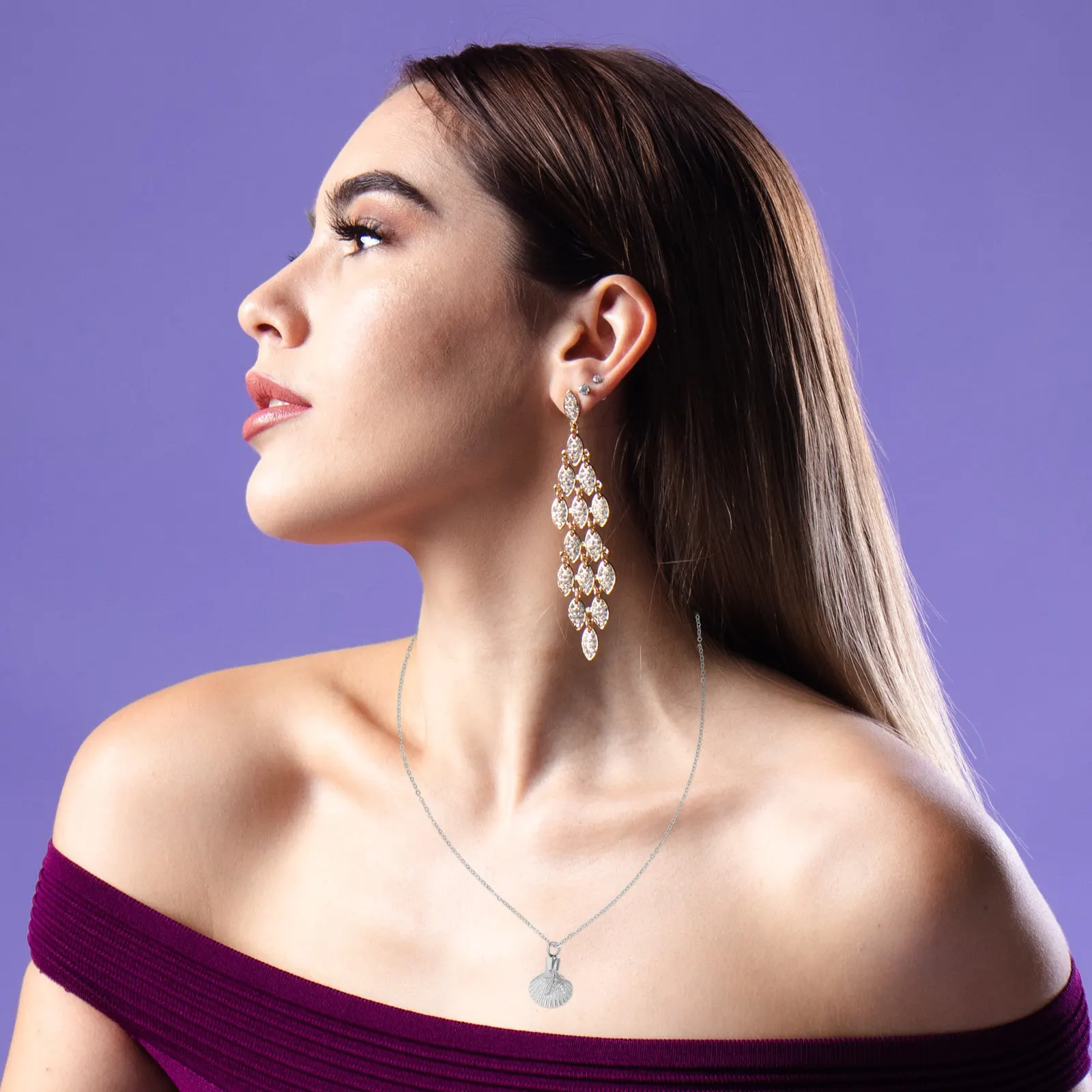 

Mini Pet Urn Necklace Stainless Steel Shell Shaped Dog Ashes Holder Pendant Memorial Jewelry Keepsake for Ashes Loved Ones