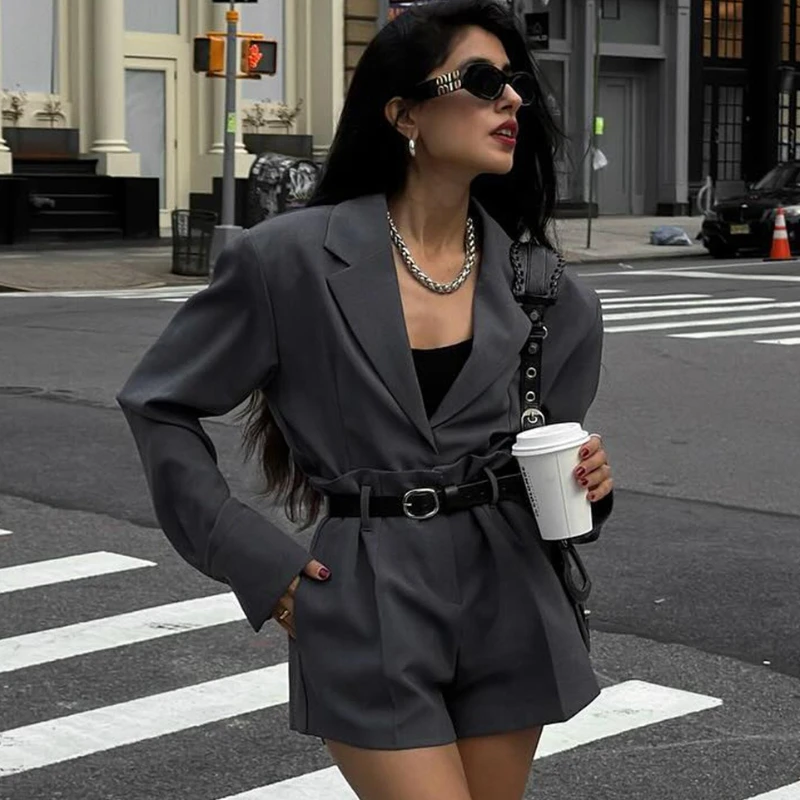 

TARUXY Loose Suit Shorts 2 Piece Set Women's Fashion Long-Sleeved Suit Coat Casual Shorts Suit Autumn New Commuting Clothing