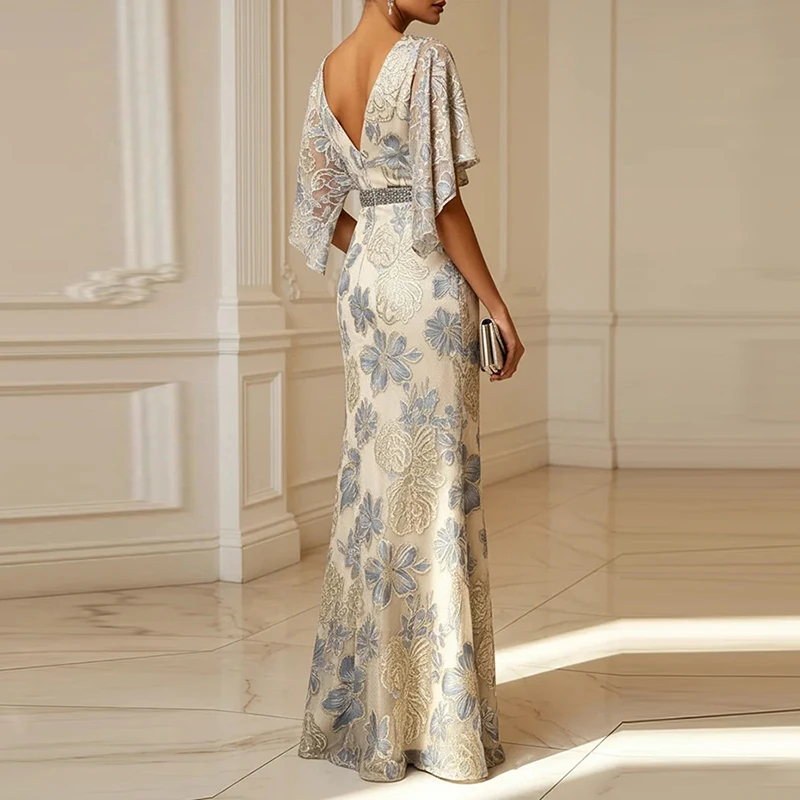 Elegantes V-Ausschnitt-Kleid mit kurzen Ärmeln, schmal geschnitten, plissiert, Partykleid, Sommer, neues Kleid mit hoher Taille, temperamentvolles, luxuriöses, bedrucktes Abendkleid aus Satin.
