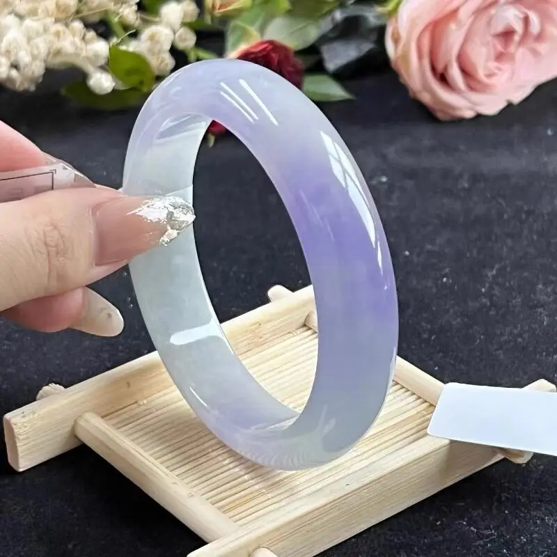 Natural Burmese ice-, creamy white, and purple jade bracelet, featuring a circular design, a noble consort-style round